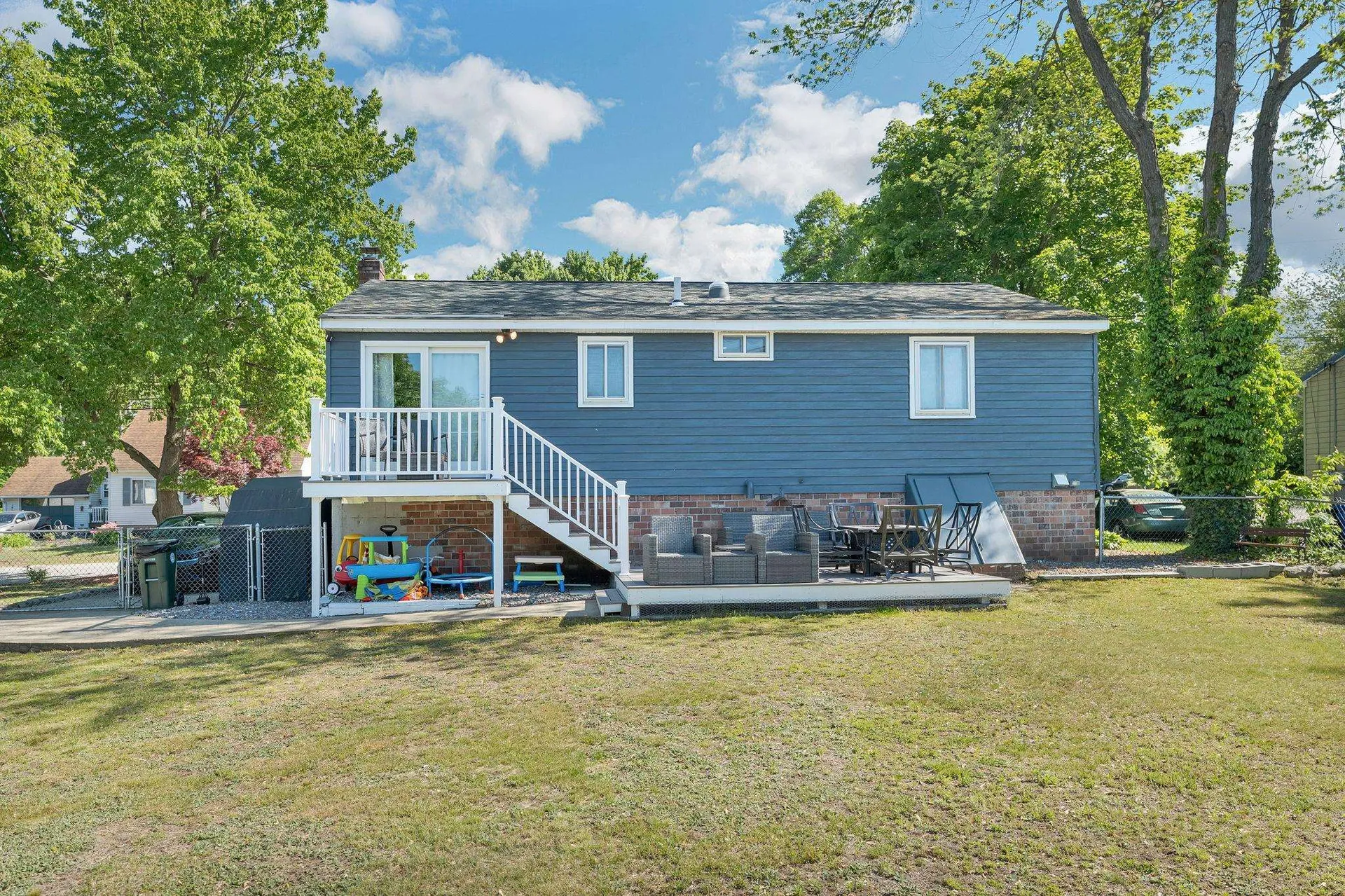 380 Mystic Street Manchester NH 03103