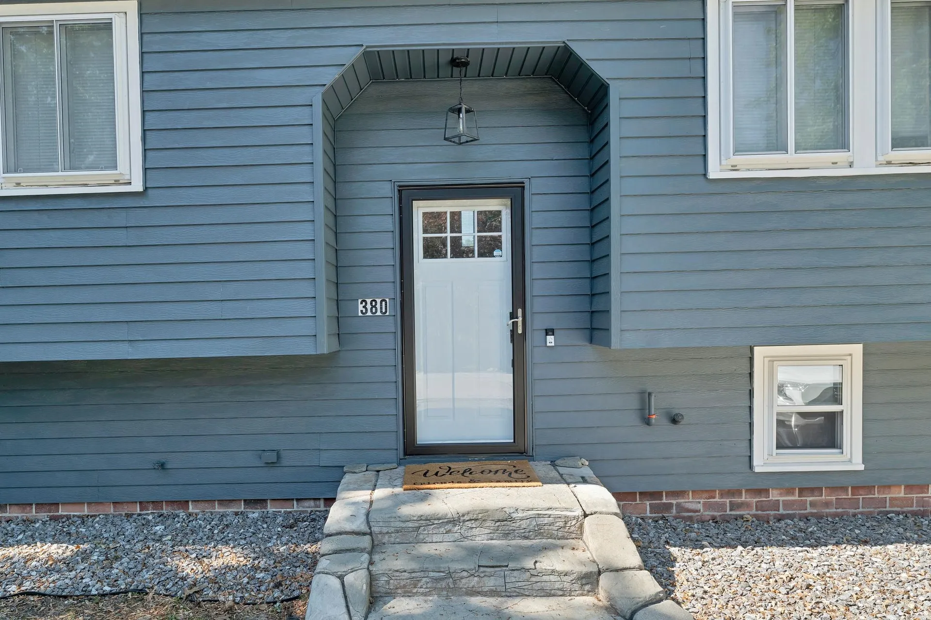 380 Mystic Street Manchester NH 03103
