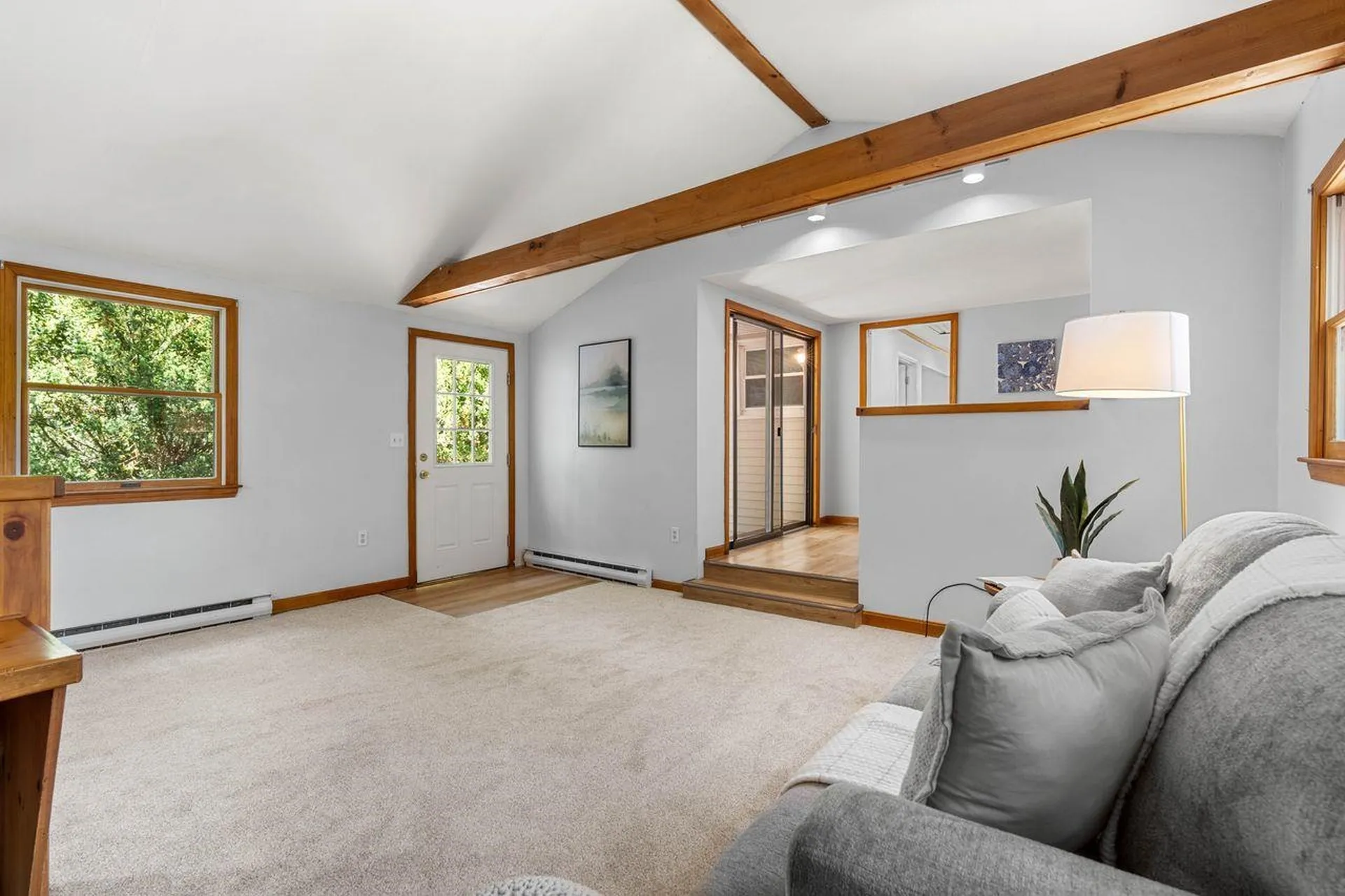 10 Cove Street Goffstown NH 03045