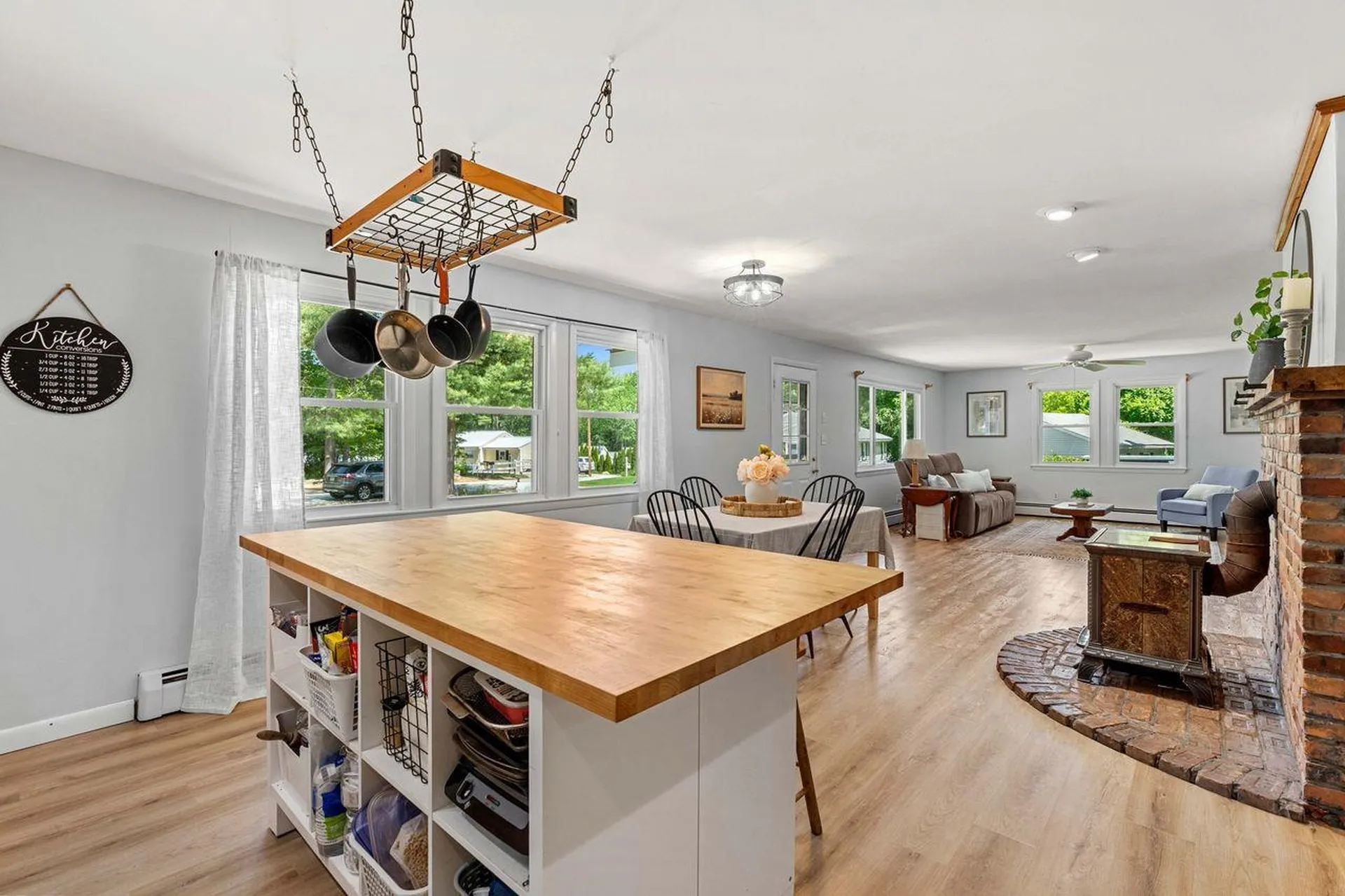 10 Cove Street Goffstown NH 03045
