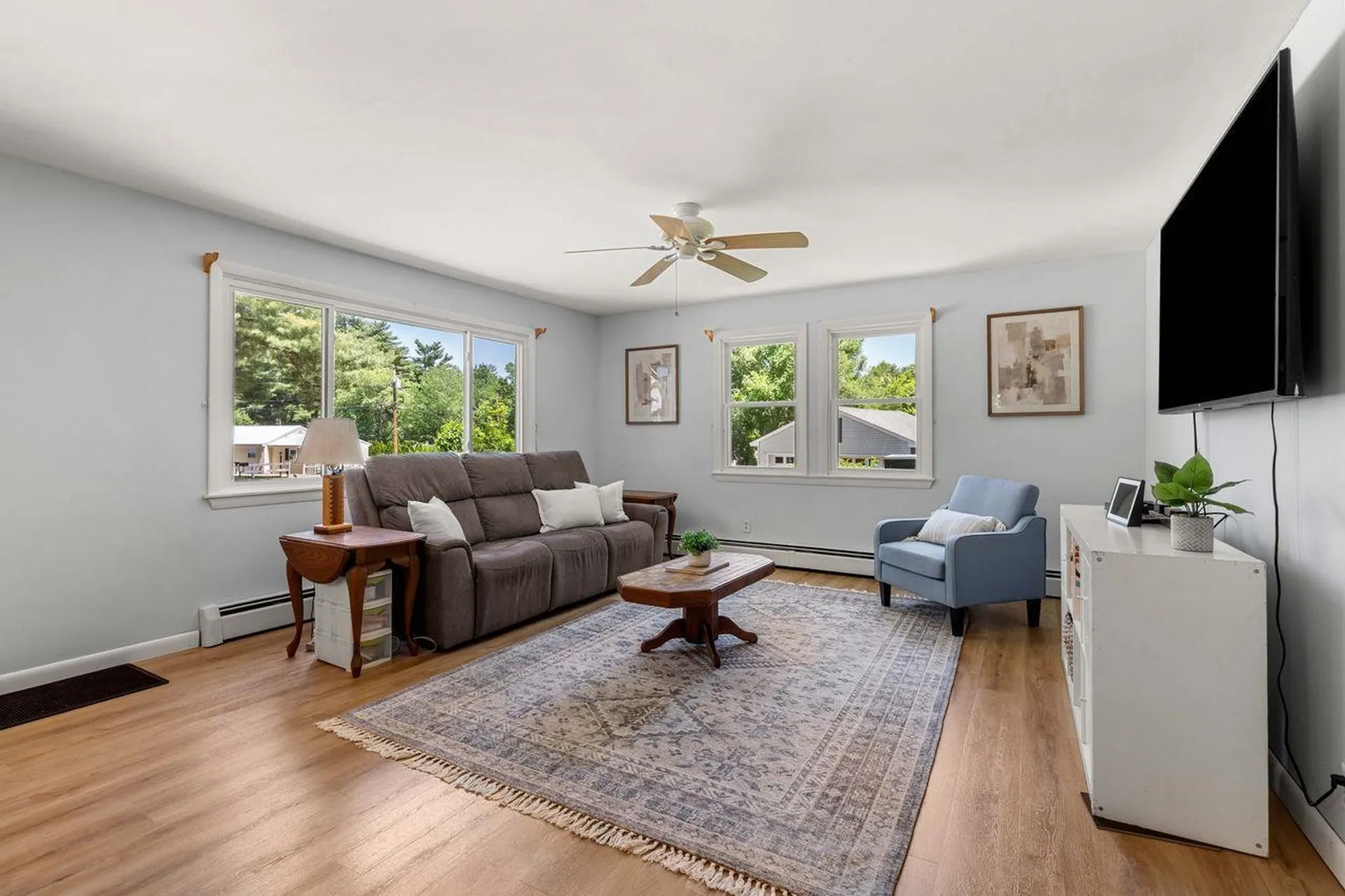 10 Cove Street Goffstown NH 03045