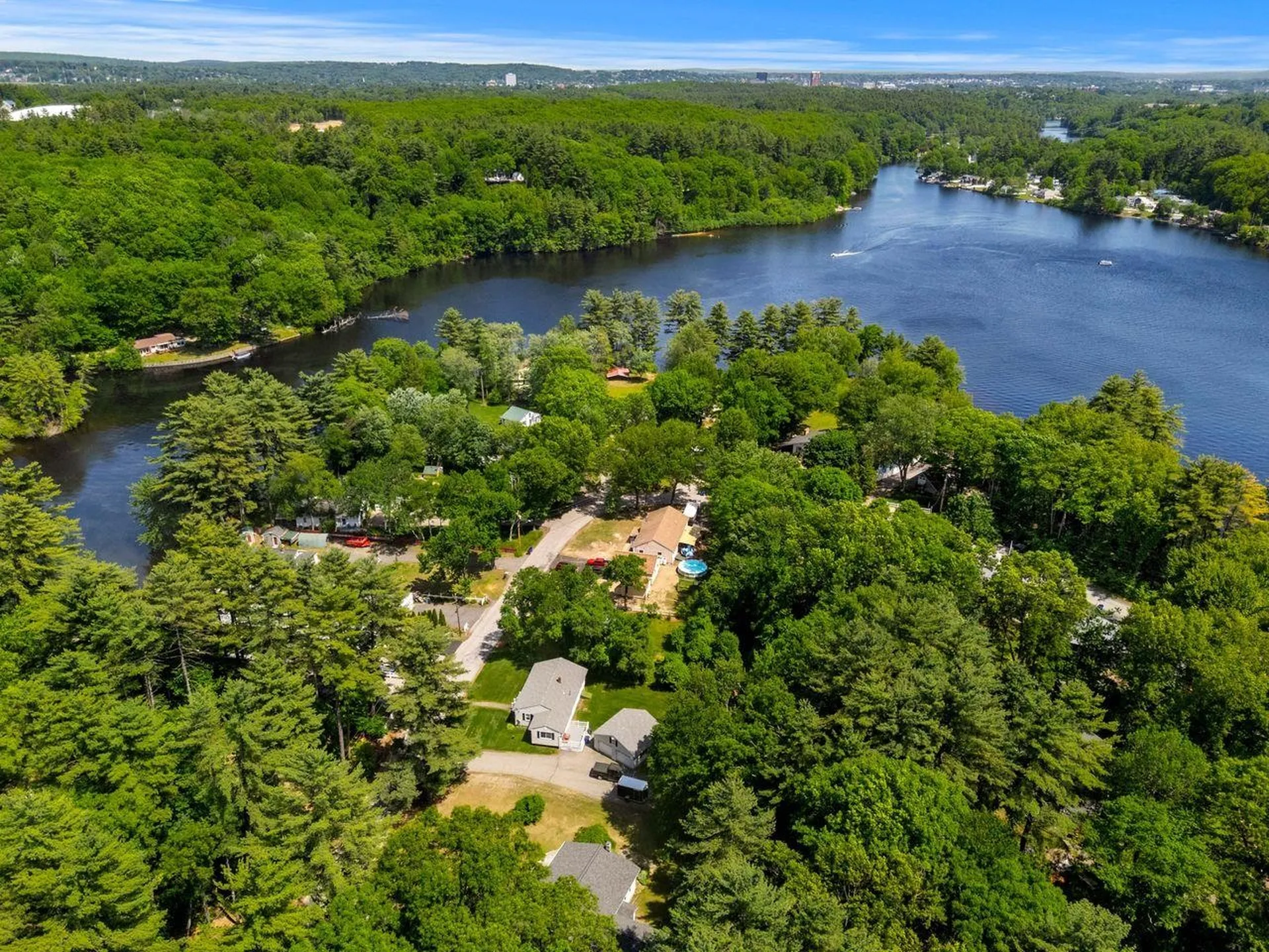 10 Cove Street Goffstown NH 03045