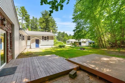 10 Cove Street Goffstown NH 03045