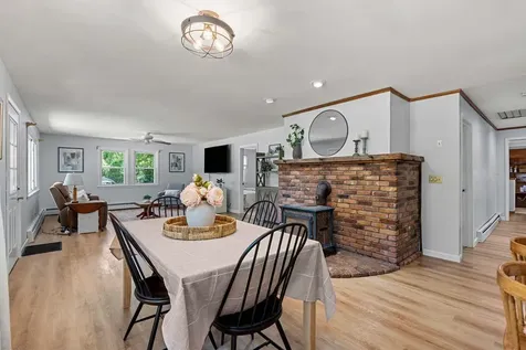 10 Cove Street Goffstown NH 03045