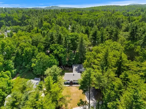 10 Cove Street Goffstown NH 03045