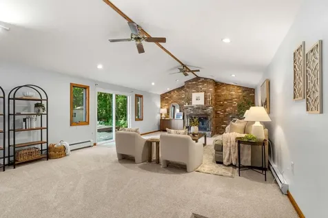 10 Cove Street Goffstown NH 03045