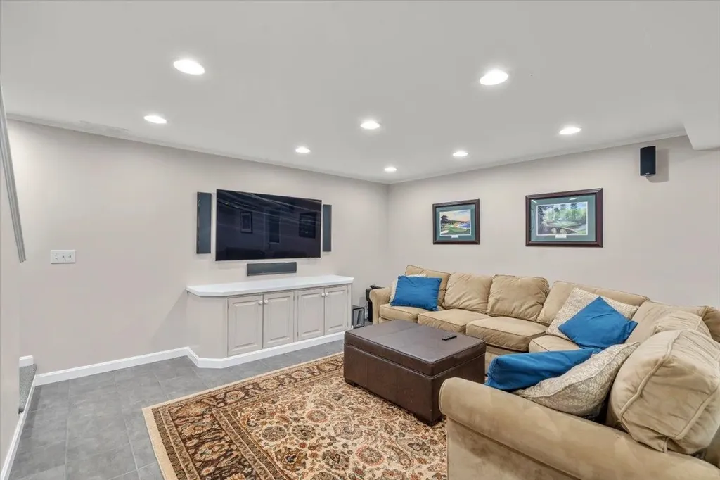 65 Cobble Hill Meadows Barre Town VT 05641