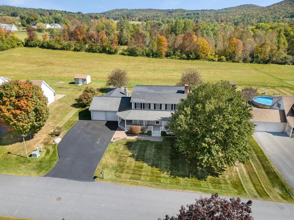65 Cobble Hill Meadows Barre Town VT 05641