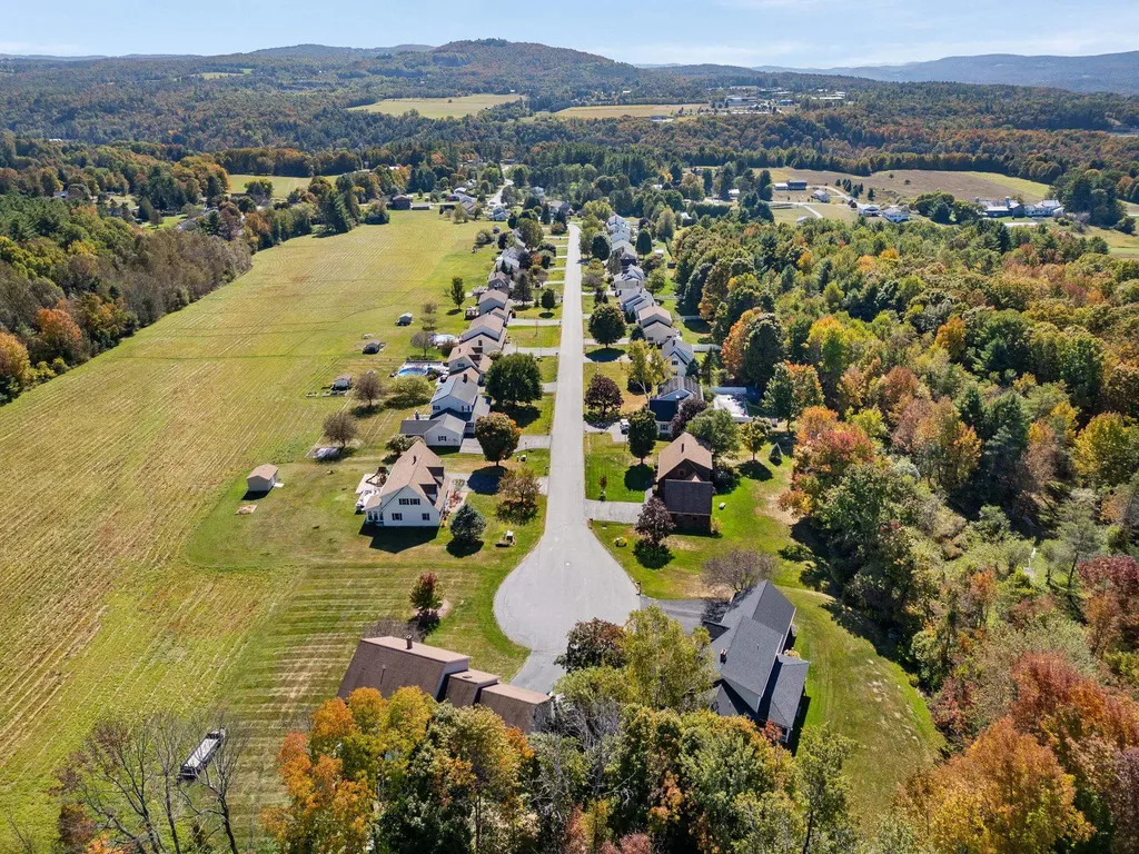 65 Cobble Hill Meadows Barre Town VT 05641