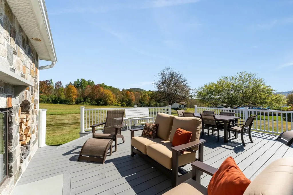 65 Cobble Hill Meadows Barre Town VT 05641