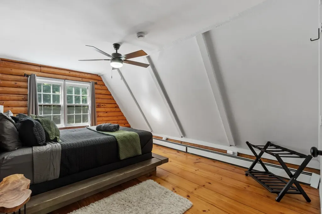 77 Whitehouse Circle Campton NH 03223