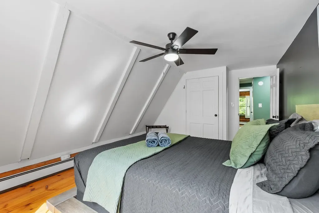 77 Whitehouse Circle Campton NH 03223