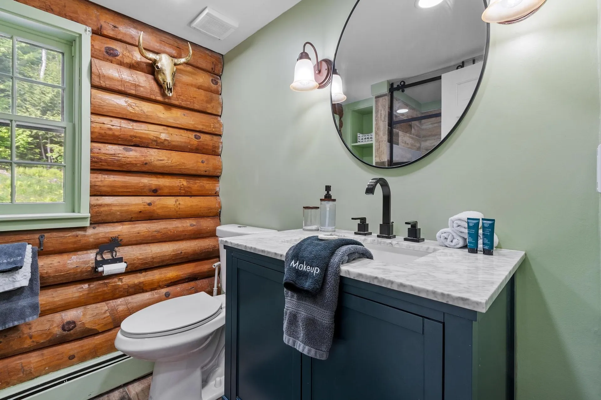 77 Whitehouse Circle Campton NH 03223