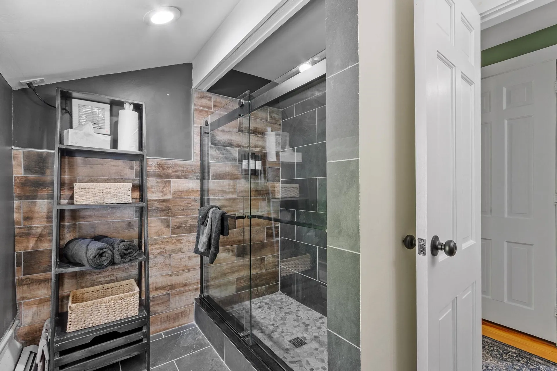 77 Whitehouse Circle Campton NH 03223
