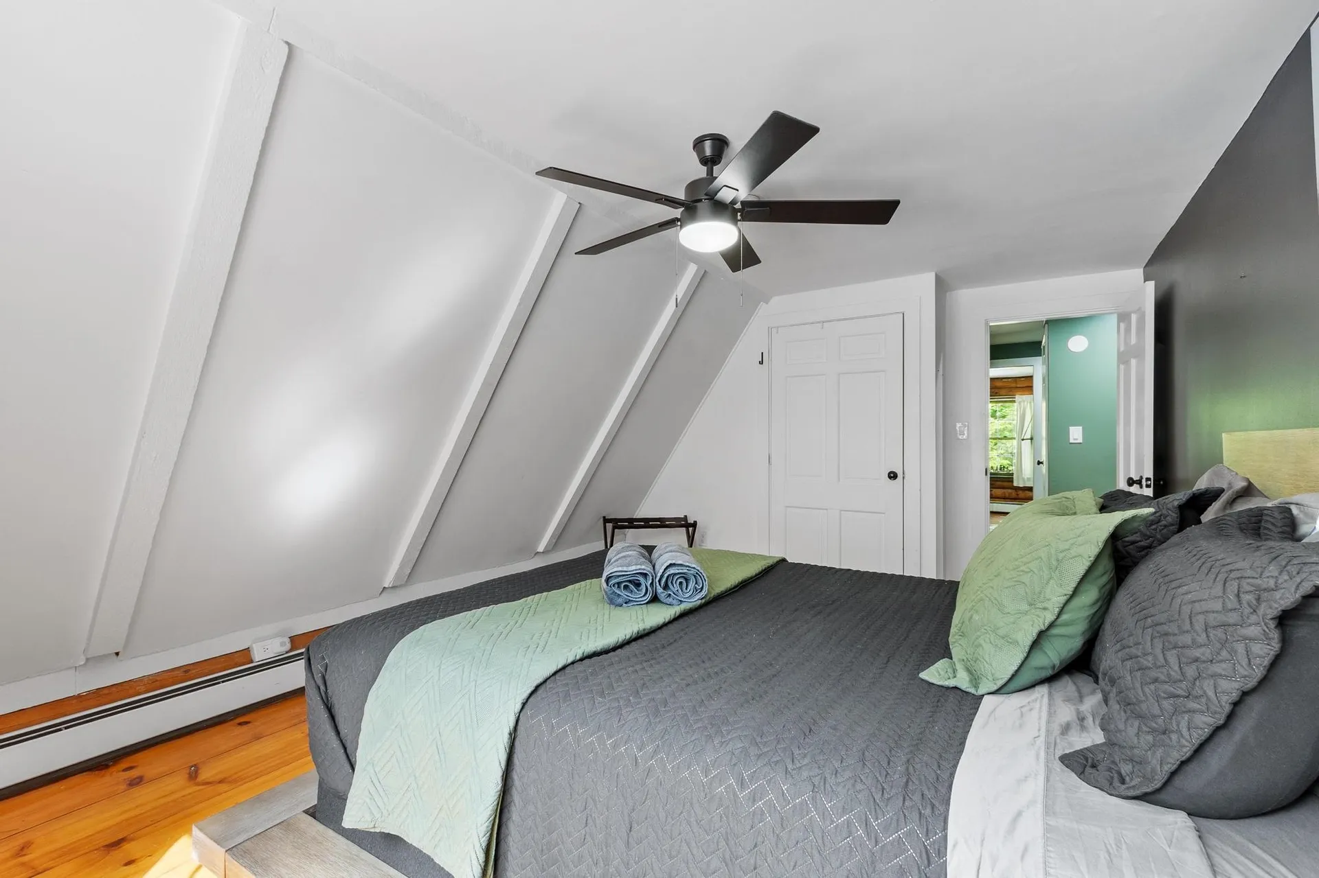 77 Whitehouse Circle Campton NH 03223