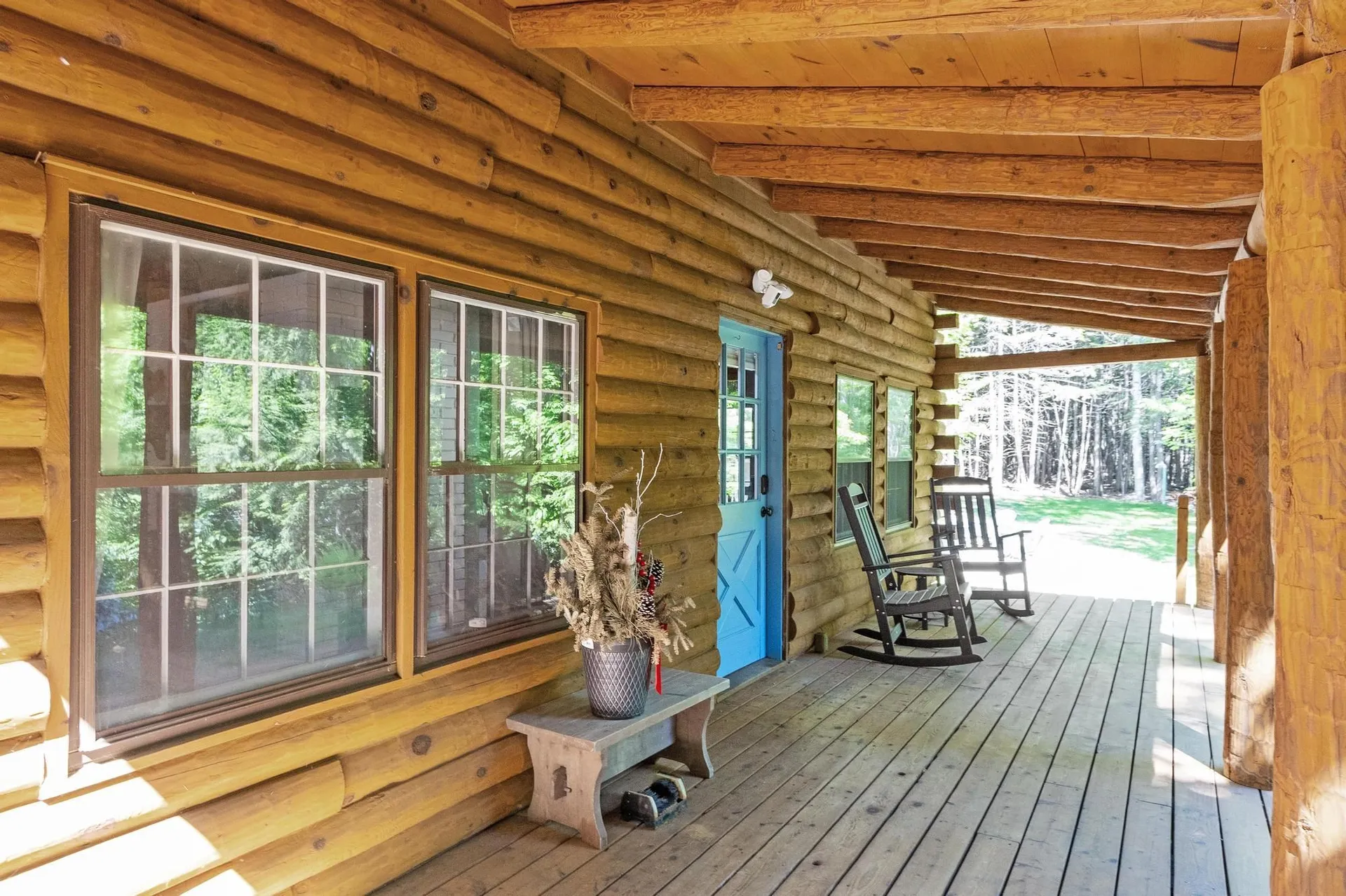 77 Whitehouse Circle Campton NH 03223