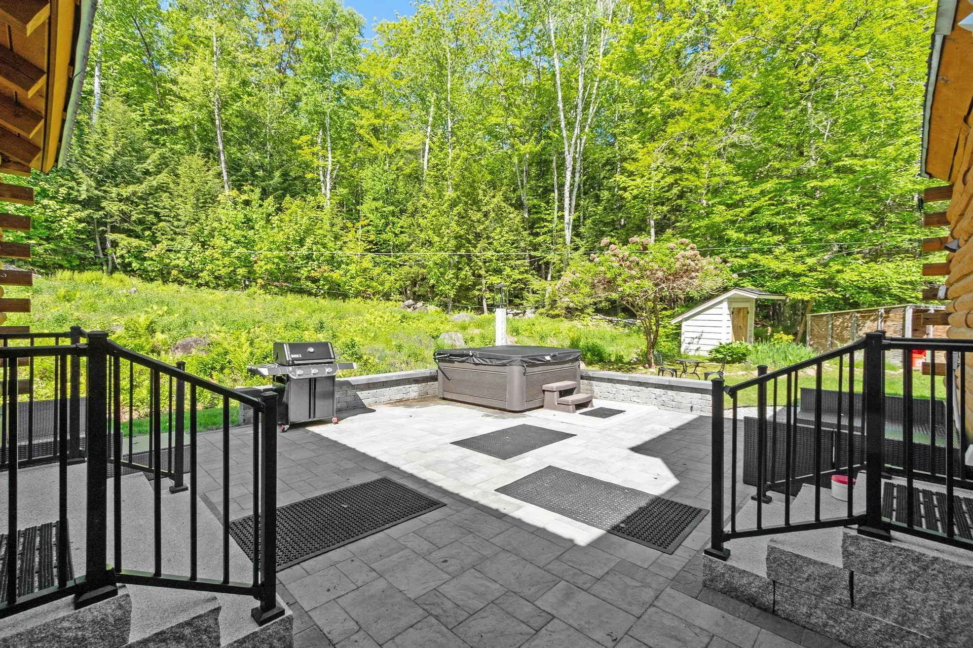 77 Whitehouse Circle Campton NH 03223