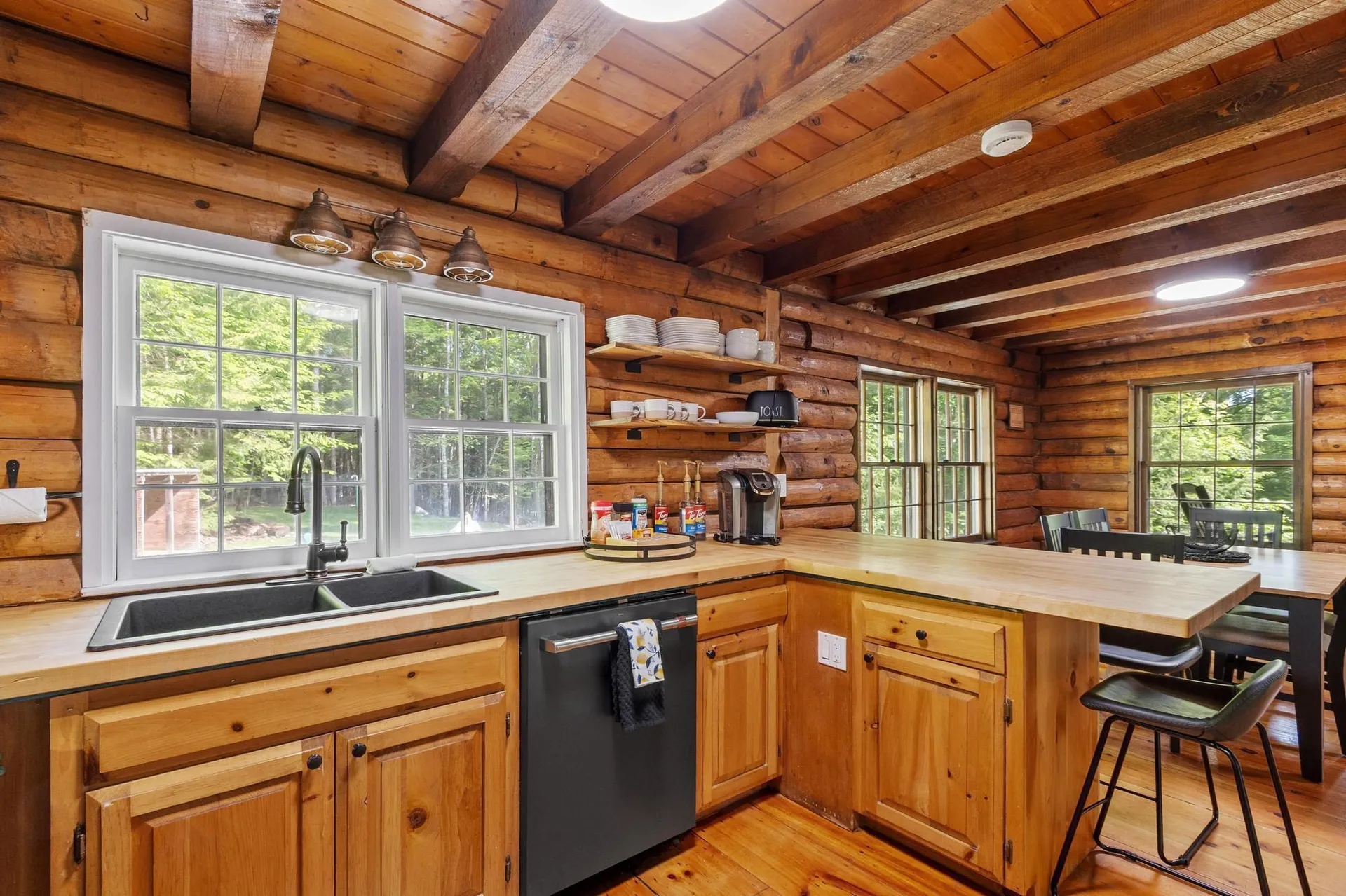 77 Whitehouse Circle Campton NH 03223