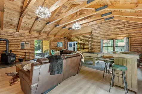 77 Whitehouse Circle Campton NH 03223