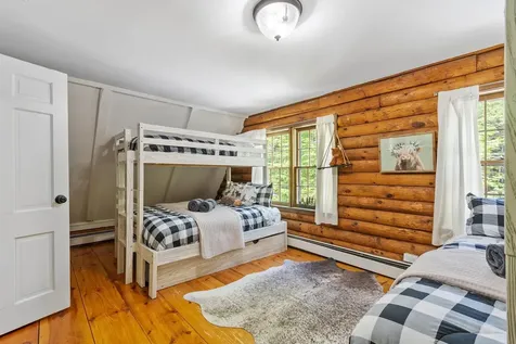 77 Whitehouse Circle Campton NH 03223