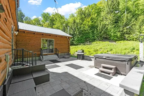 77 Whitehouse Circle Campton NH 03223