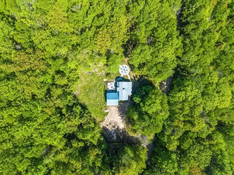 77 Whitehouse Circle Campton NH 03223