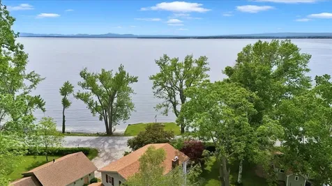174 Pelot's Point Road North Hero VT 05474