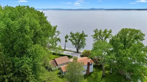 174 Pelot's Point Road North Hero VT 05474