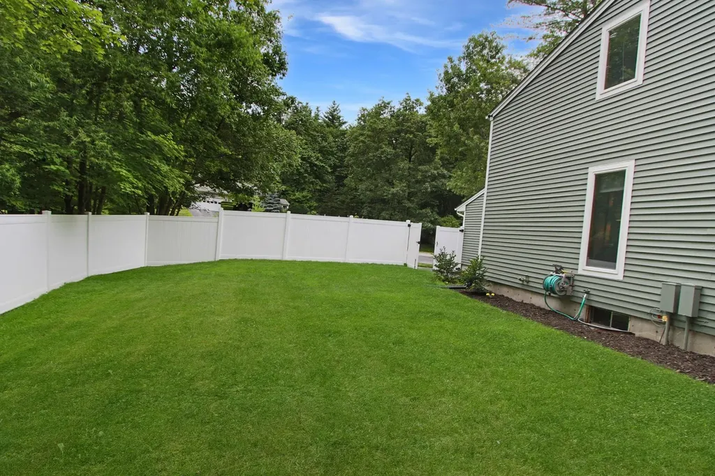 14 Jennifer Drive Concord NH 03301