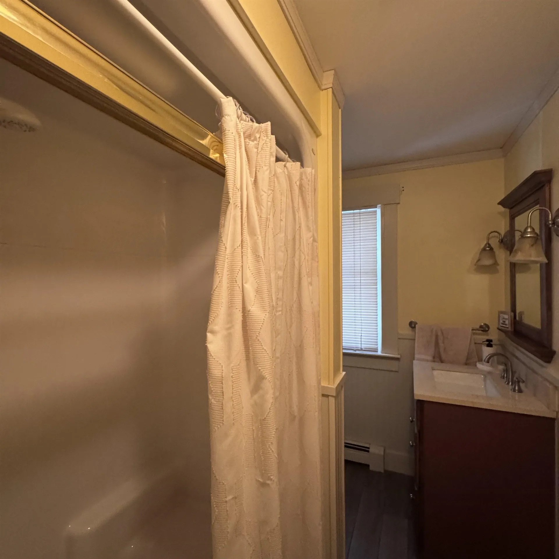 44 Stowell Road Bedford NH 03110