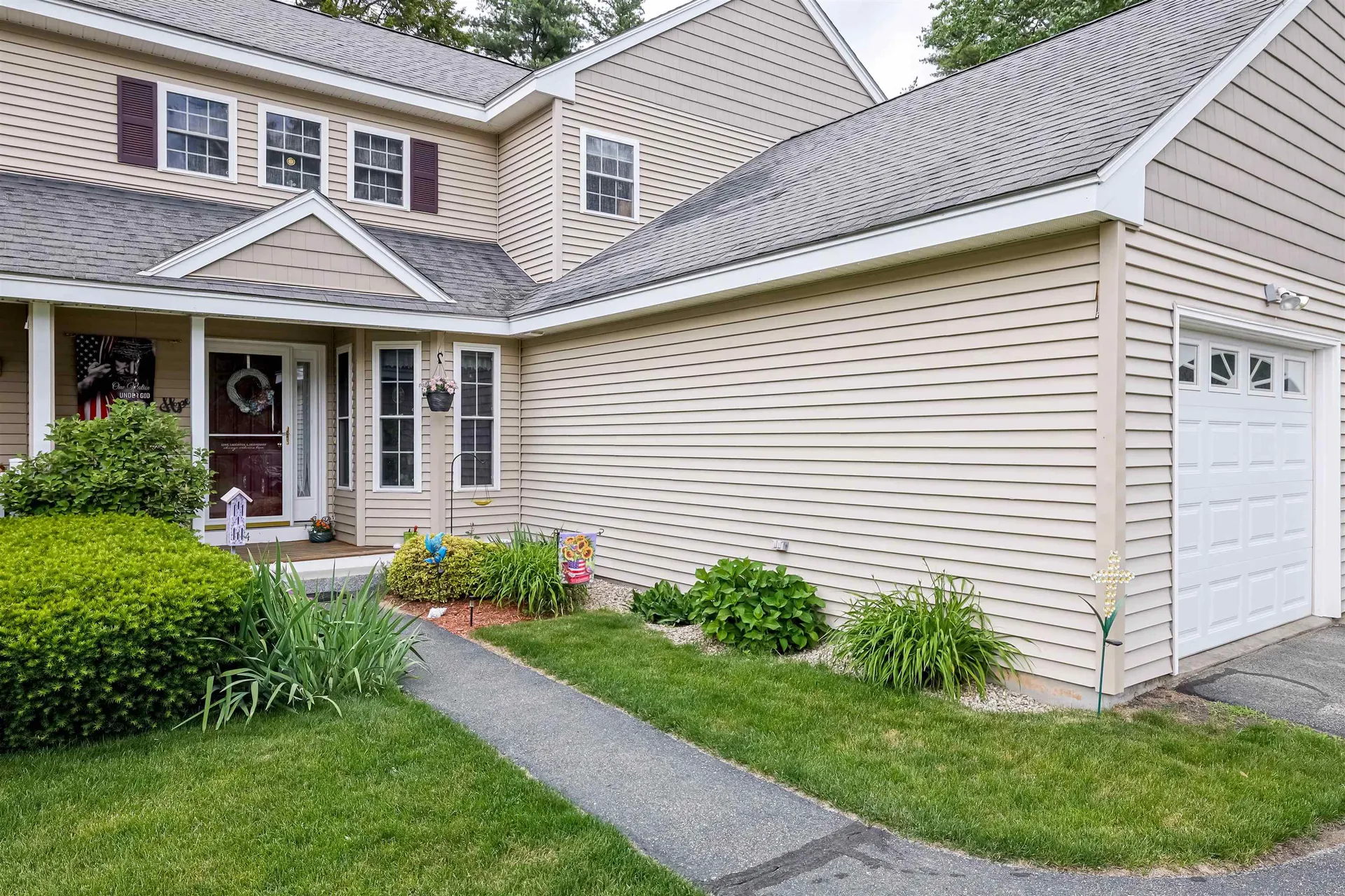 44 Penacook Terrace Merrimack NH 03054