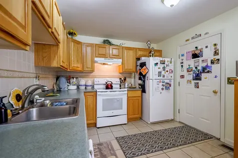 44 Penacook Terrace Merrimack NH 03054
