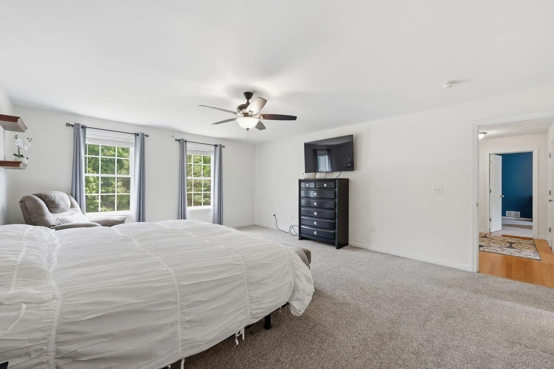 14 James Way Hudson NH 03051