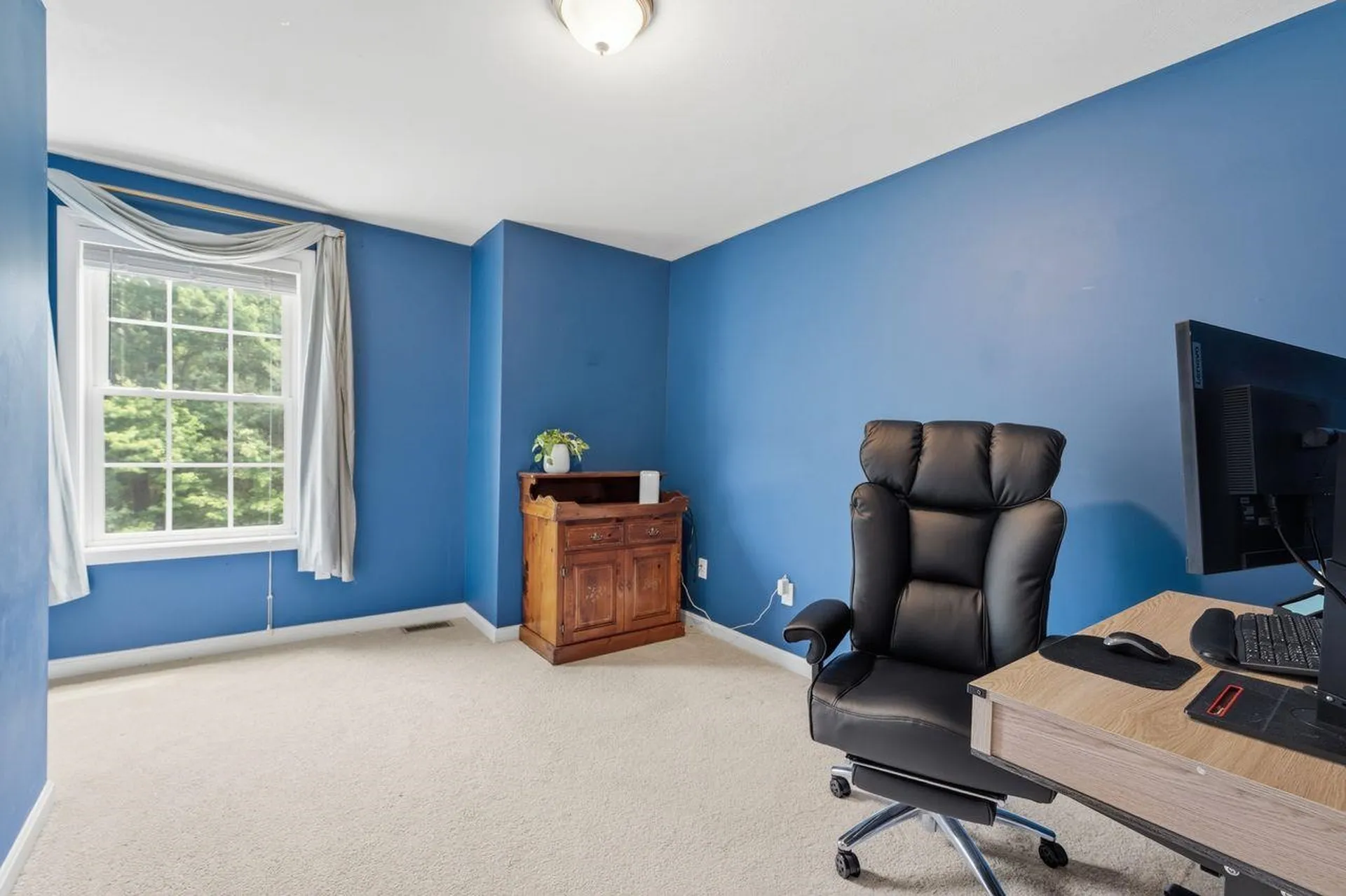 14 James Way Hudson NH 03051