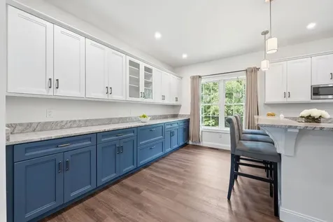 14 James Way Hudson NH 03051