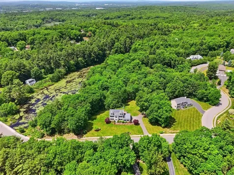 14 James Way Hudson NH 03051