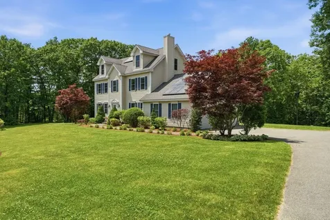 14 James Way Hudson NH 03051