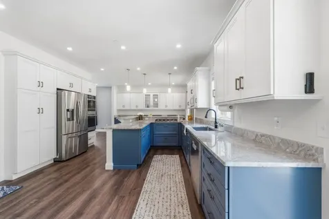 14 James Way Hudson NH 03051