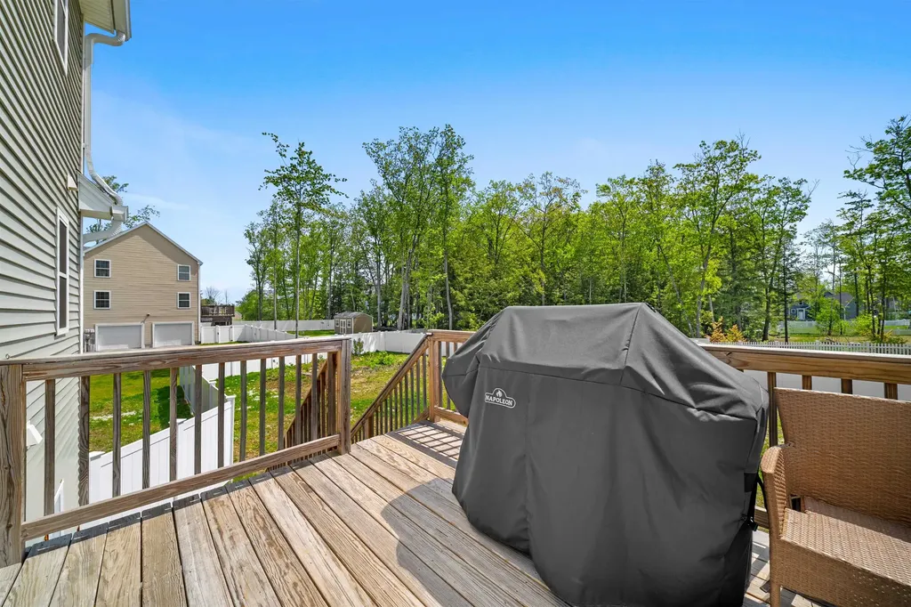30 Ida Circle Rochester NH 03868