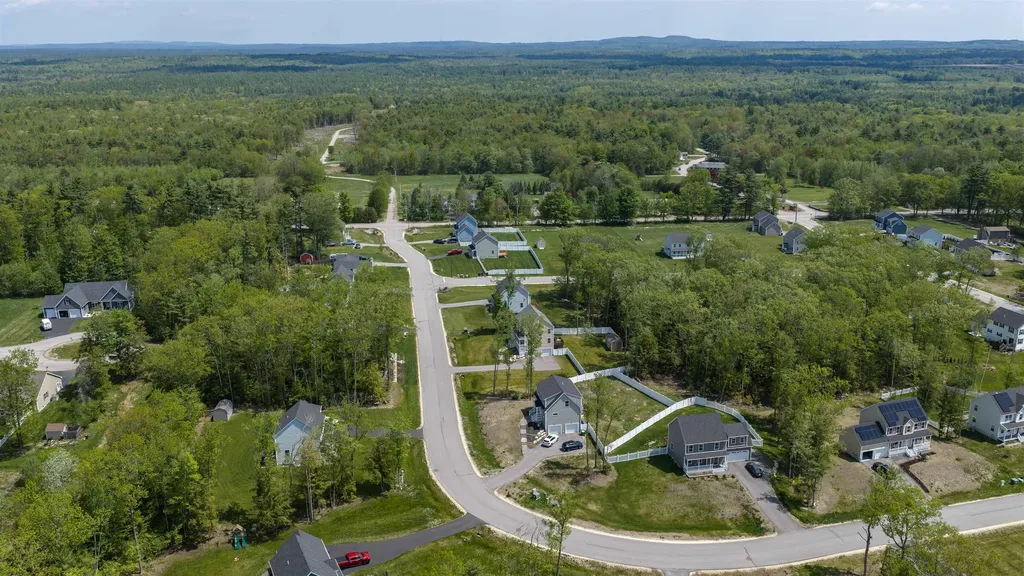 30 Ida Circle Rochester NH 03868