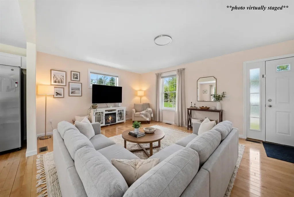 30 Ida Circle Rochester NH 03868