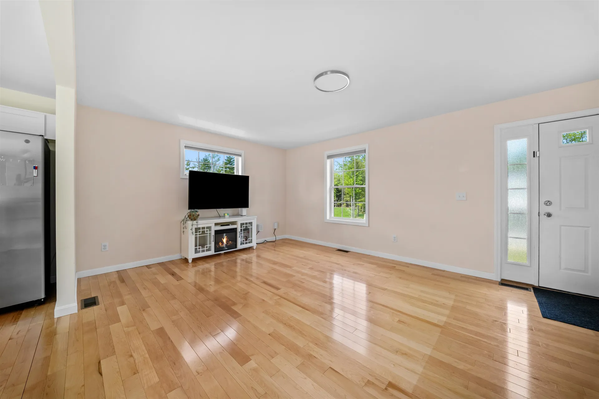 30 Ida Circle Rochester NH 03868