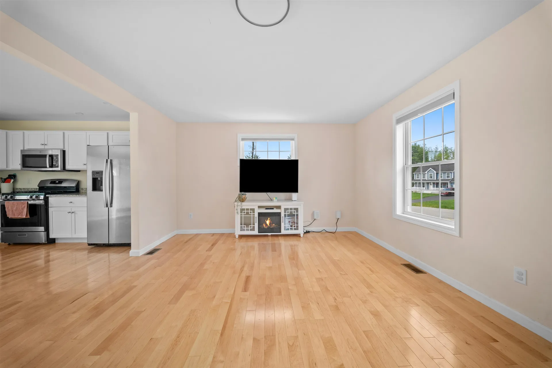 30 Ida Circle Rochester NH 03868