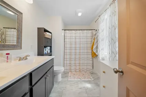 30 Ida Circle Rochester NH 03868