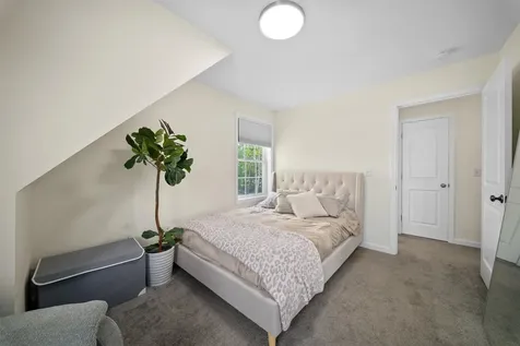 30 Ida Circle Rochester NH 03868