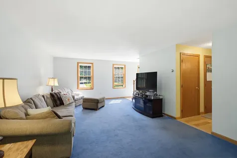 55 Kristin Drive Derry NH 03038