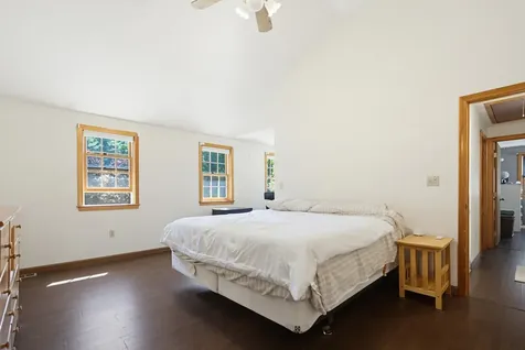 55 Kristin Drive Derry NH 03038