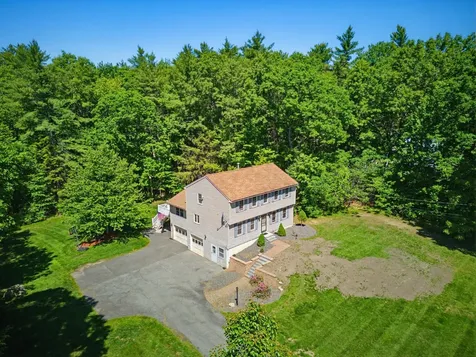 55 Kristin Drive Derry NH 03038
