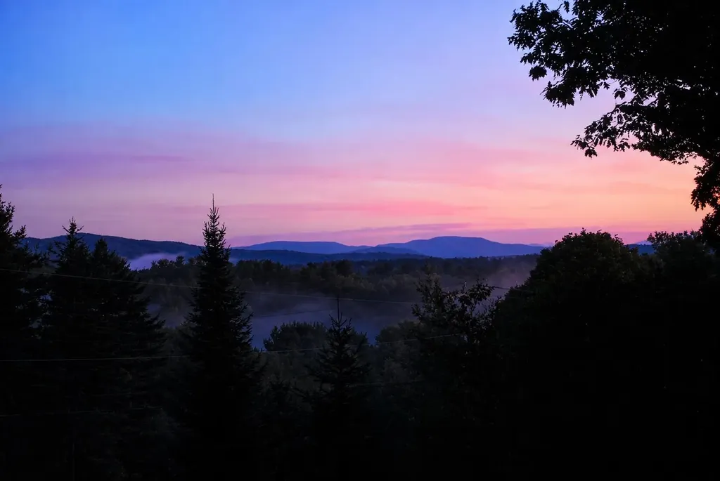 5 Tillinghast Road Sutton NH 03260
