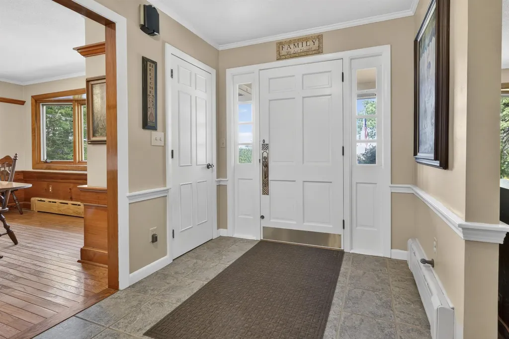 5 Tillinghast Road Sutton NH 03260